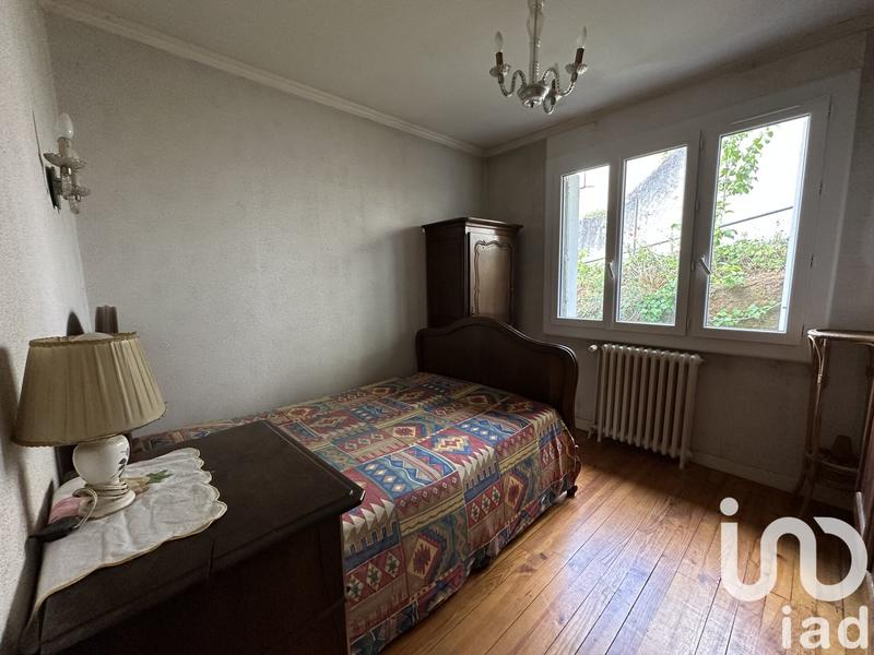 Maison - 186 m² - 8 pièces