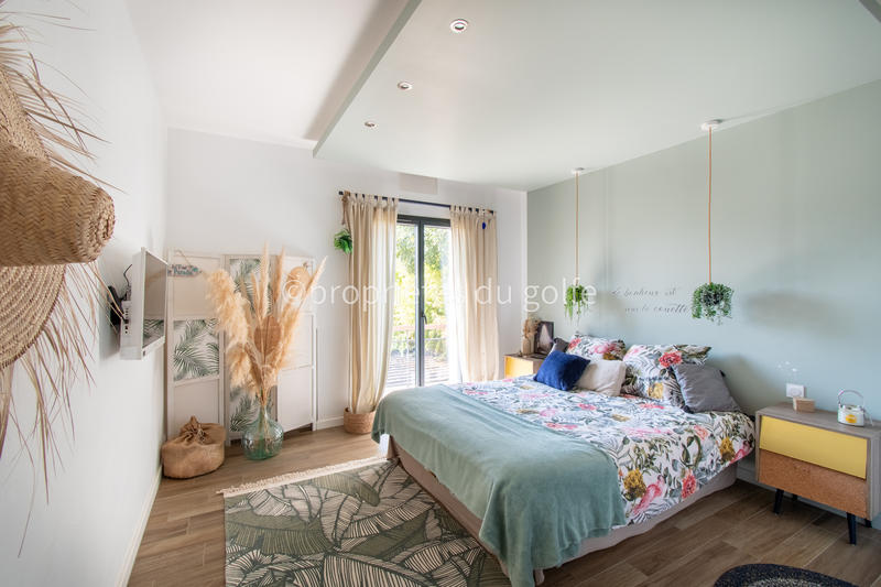 Maison - 188 m² - 5 pièces