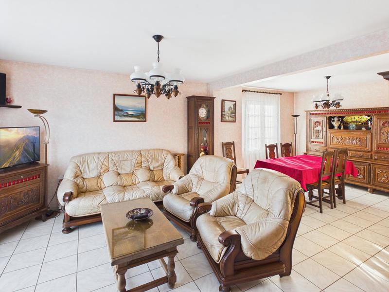 Maison - 118 m² - 5 pièces