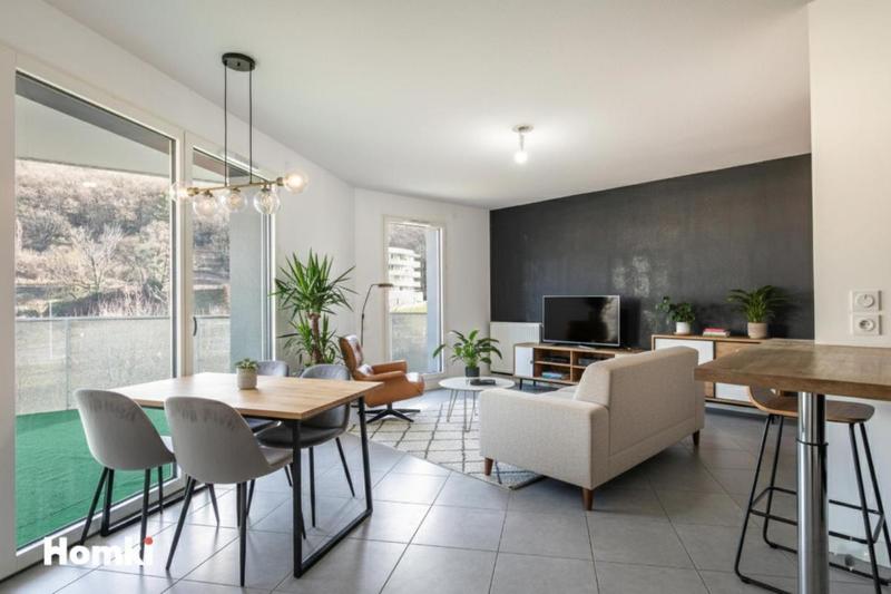 Appartement - 65 m² - 3 pièces