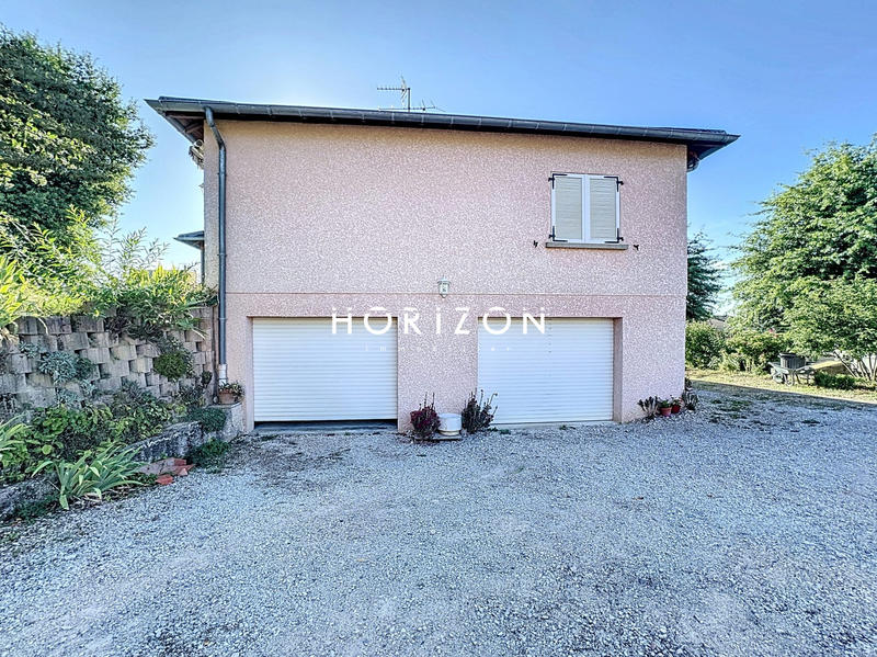 Maison - 200 m² - 6 pièces