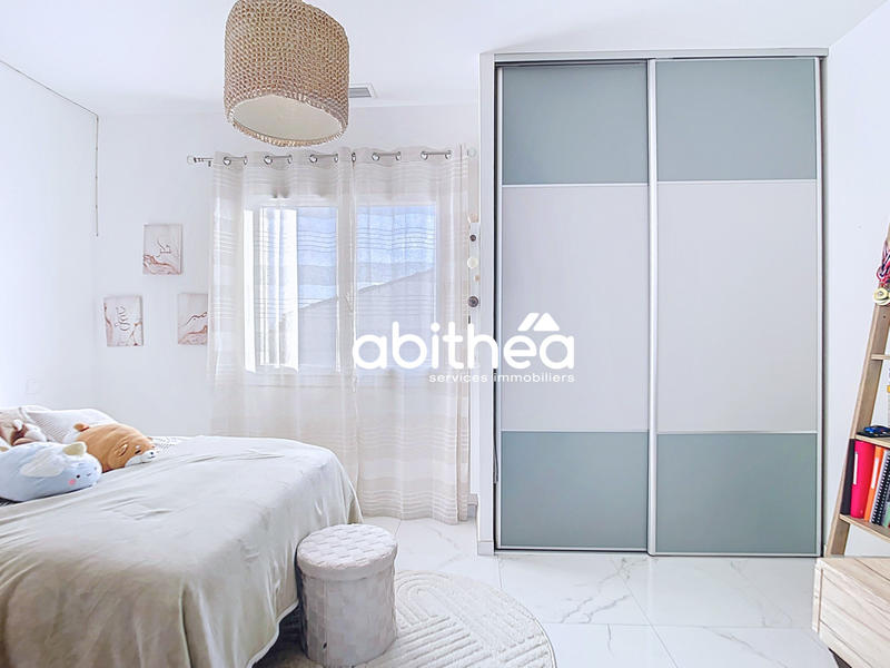 Villa - 140 m² - 4 pièces