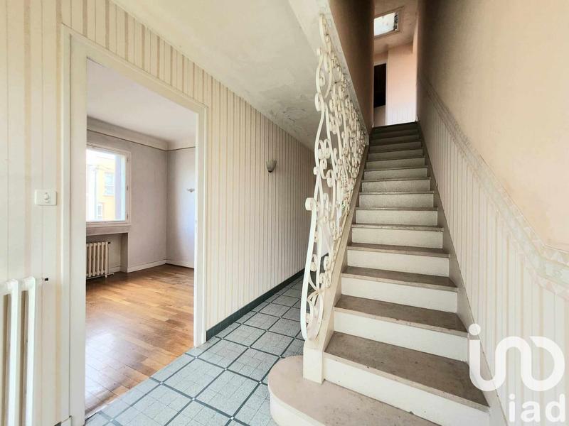Maison - 123 m² - 7 pièces