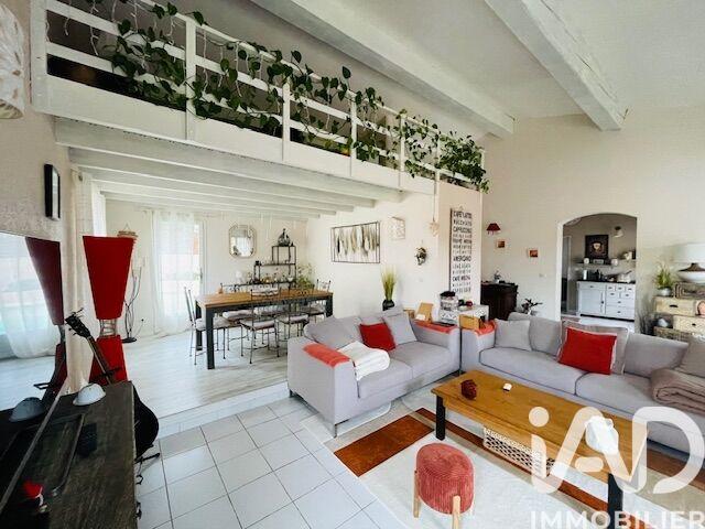 Maison - 130 m² - 6 pièces