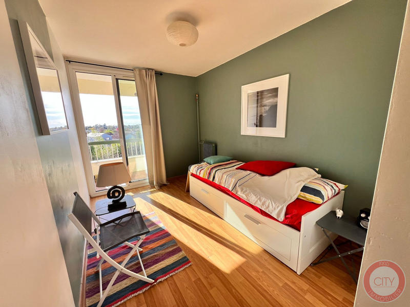 Appartement - 87 m² - 4 pièces