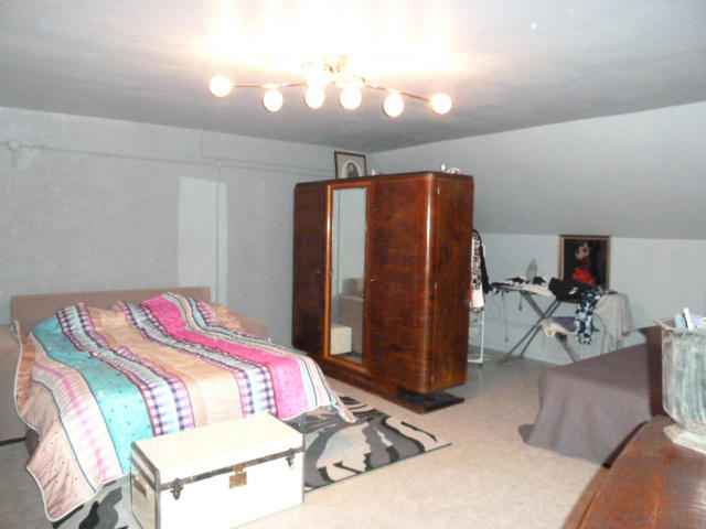 Maison - 205 m² - 8 pièces