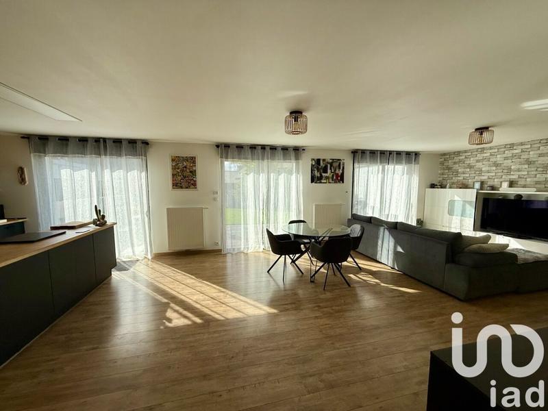 Maison - 96 m² - 4 pièces