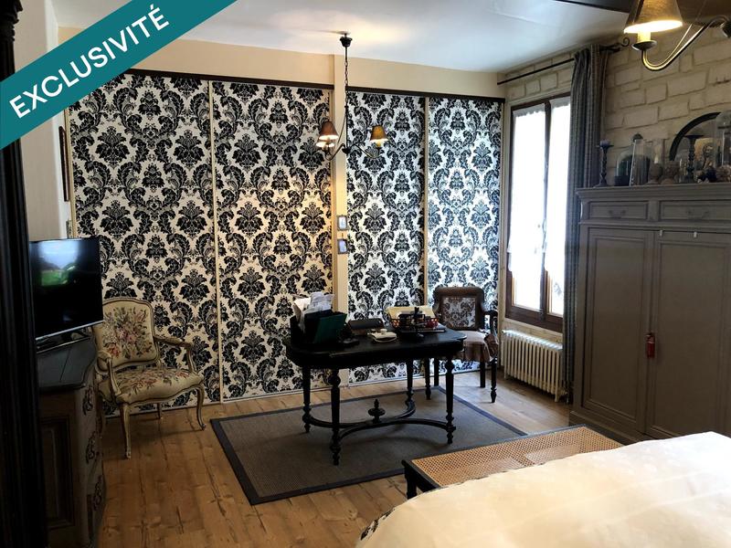 Maison - 225 m² - 9 pièces