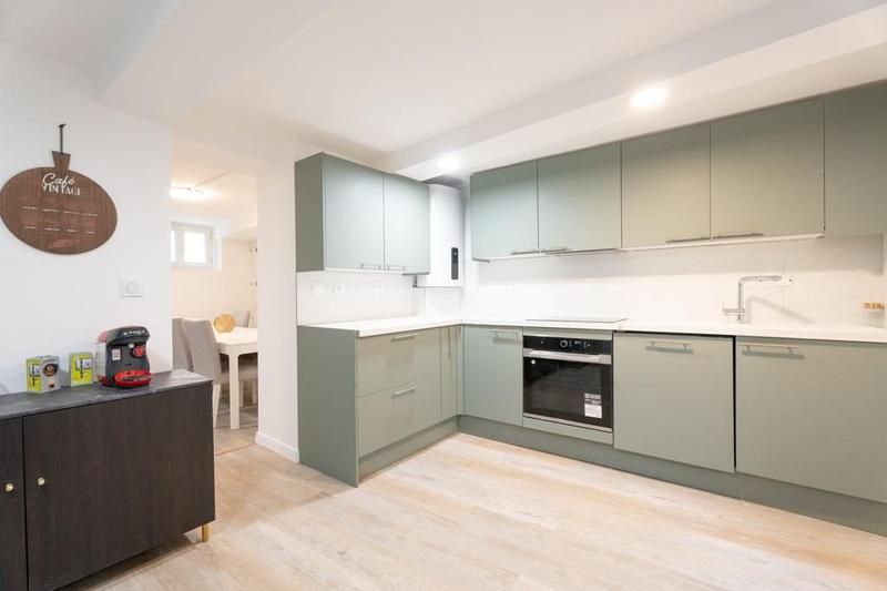 Maison ancienne - 100 m² - 9 pièces