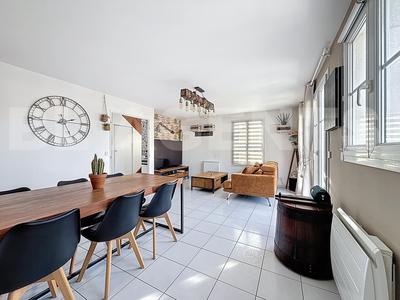 Appartement - 77 m² - 4 pièces