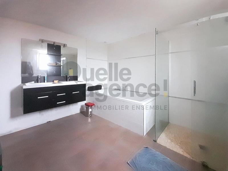 Maison - 133 m² - 5 pièces