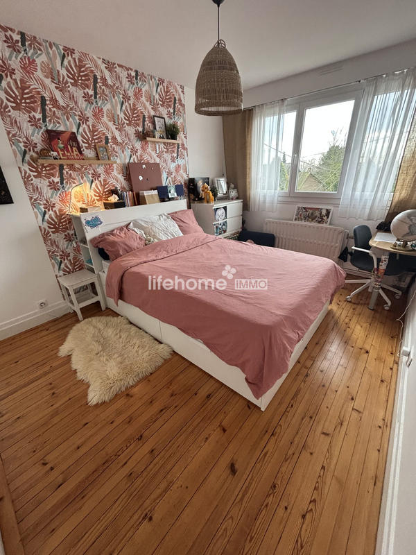 Maison - 151 m² - 7 pièces