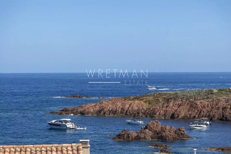 Villa - 212 m² - 6 pièces