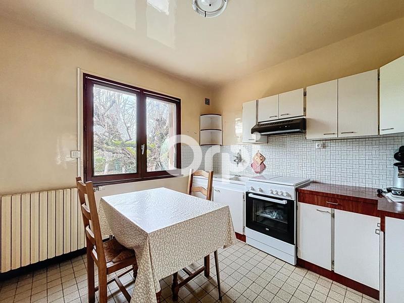 Maison - 102 m² - 5 pièces