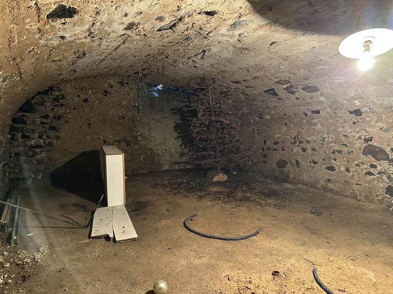 Maison - 202 m² - 9 pièces