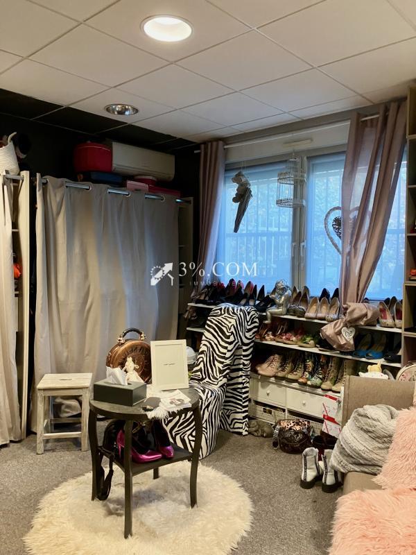 Maison - 225 m² - 8 pièces