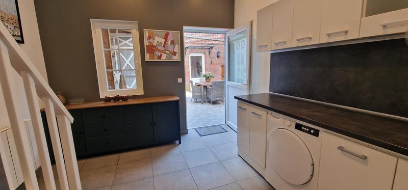 Maison - 168 m² - 7 pièces