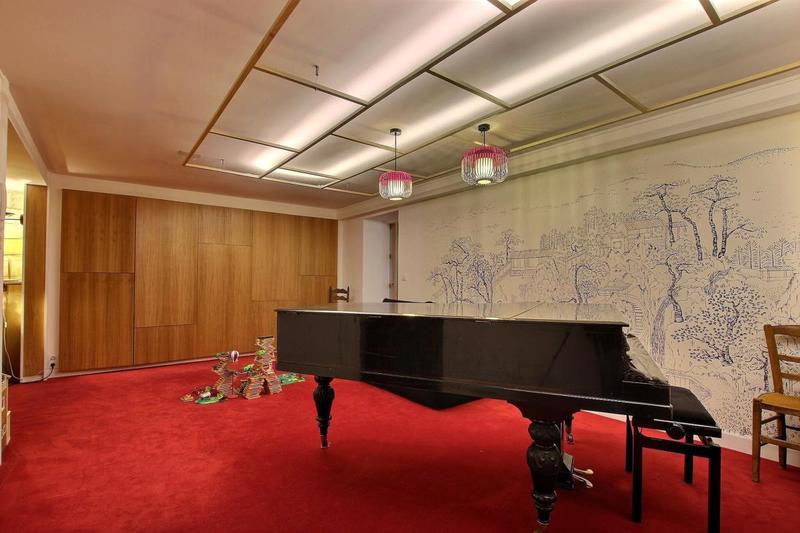 Maison bourgeoise - 253 m² - 9 pièces