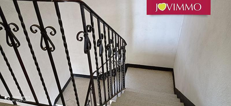 Maison - 200 m² - 8 pièces