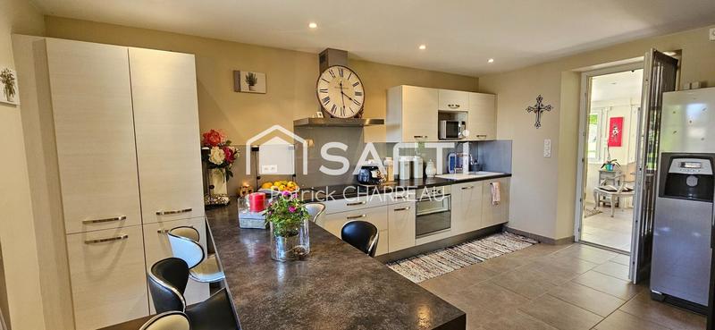 Maison - 130 m² - 5 pièces