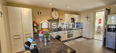 Maison - 130 m² - 5 pièces