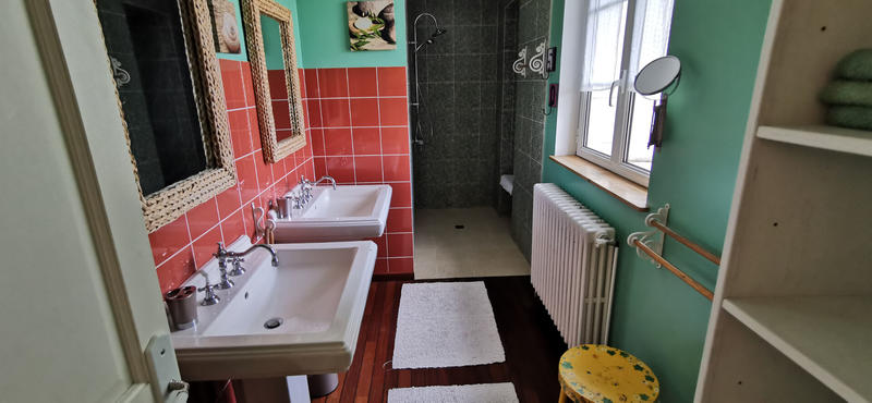 Maison - 419 m² - 14 pièces