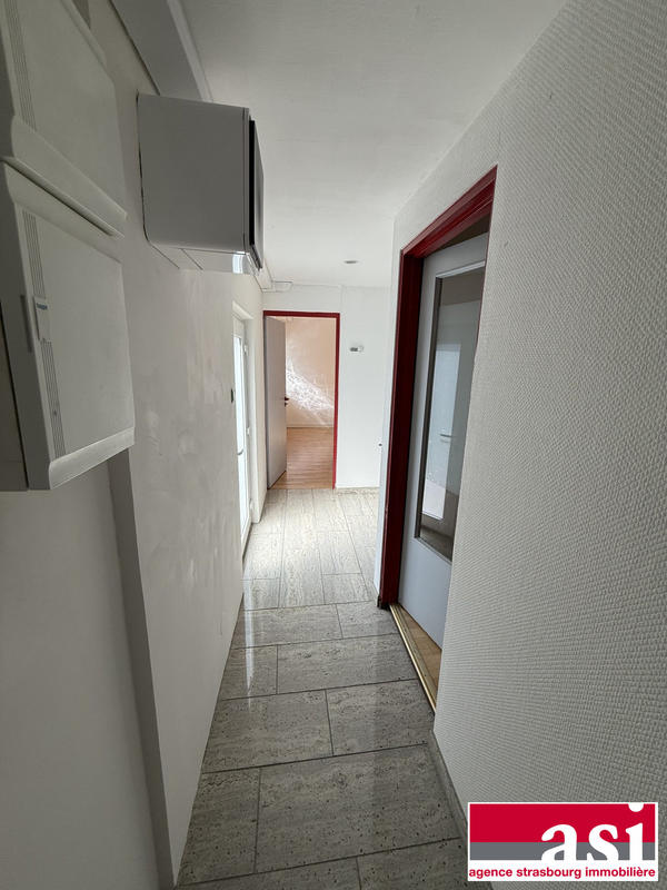 Local d'activités - 56 m² - 2 pièces