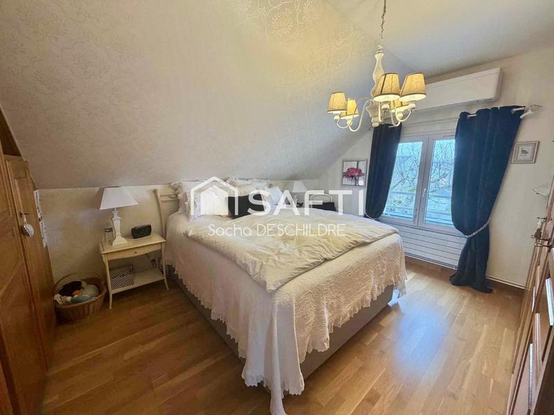 Maison - 140 m² - 5 pièces