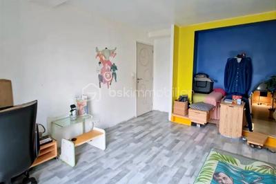 Maison - 91 m² - 4 pièces
