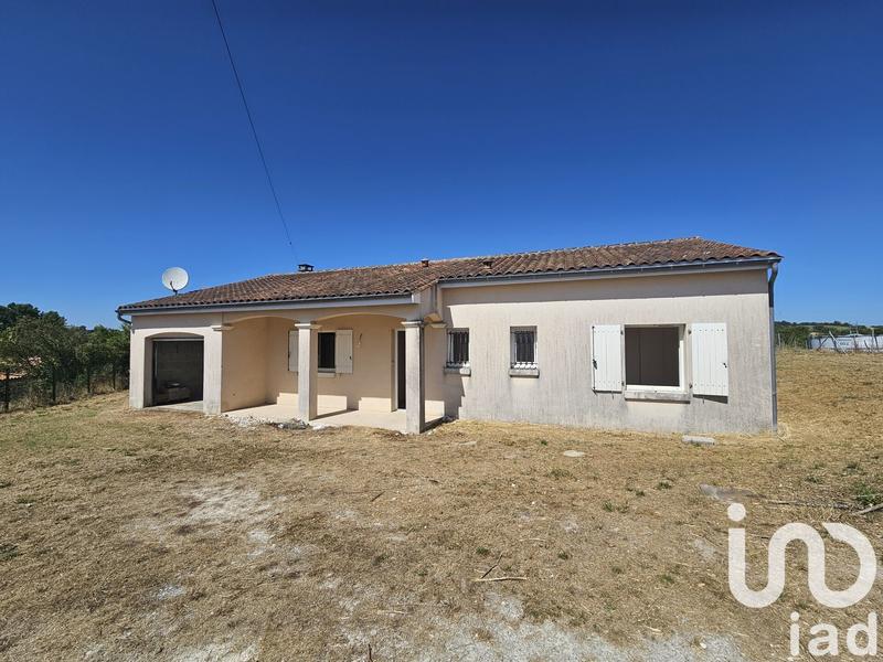 Maison - 380 m² - 4 pièces