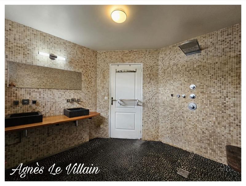 Maison - 168 m² - 6 pièces