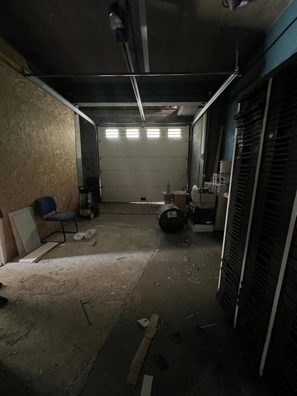 Immeuble - 180 m² - 7 pièces