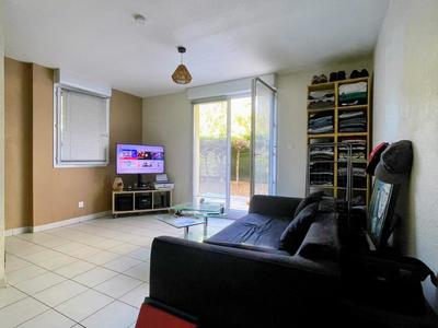 Studio - 25 m² - 1 pièce