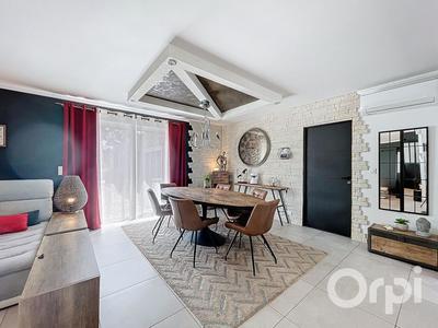 Maison - 123 m² - 3 pièces