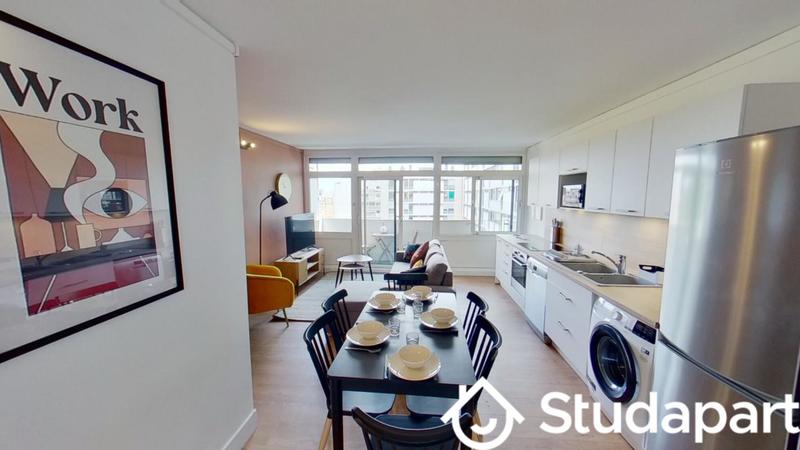 Chambre - 11 m² - 1 pièce