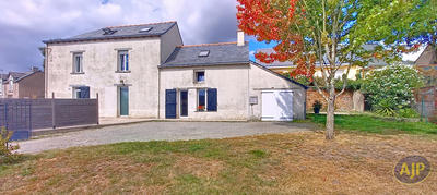 Maison - 135 m² - 7 pièces