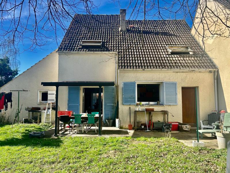 Maison - 110 m² - 5 pièces