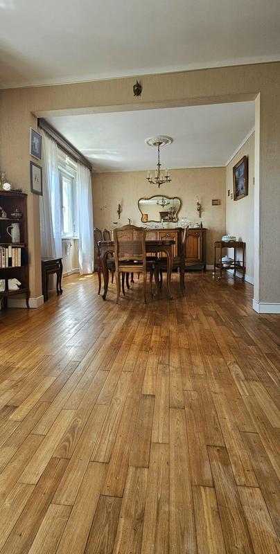 Maison - 106 m² - 5 pièces