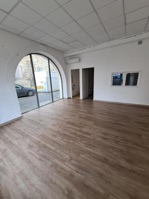 Local d'activité / Entrepôt - 42 m²