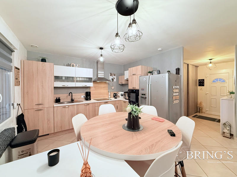 Maison - 130 m² - 5 pièces