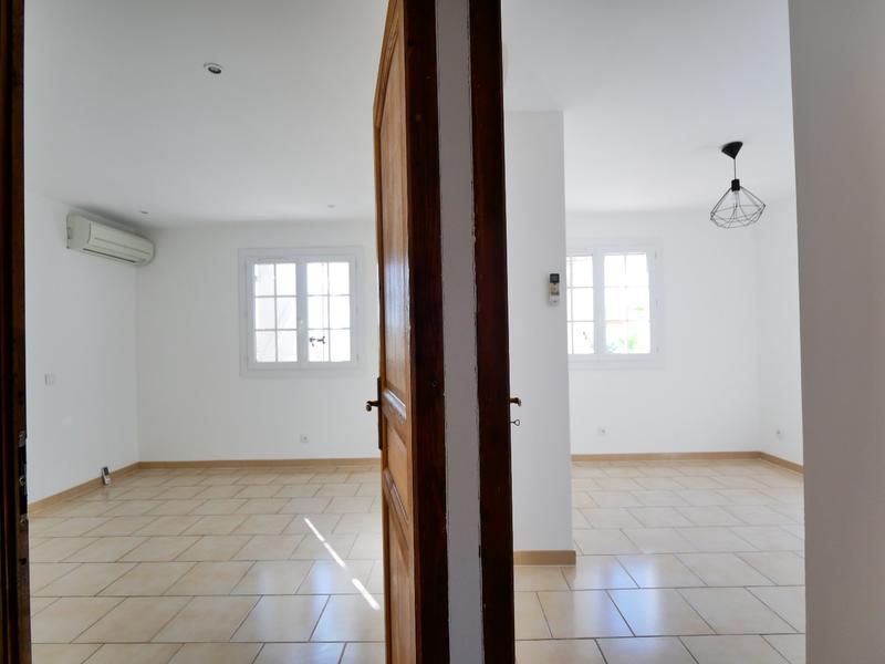 Maison - 92 m² - 5 pièces