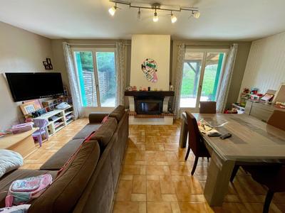 Maison - 85 m² - 5 pièces