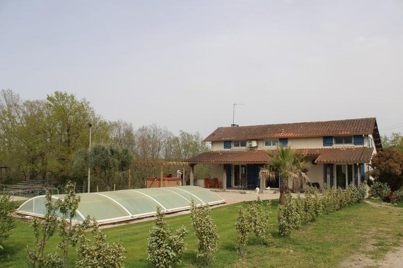 Propriété - 165 m² - 5 pièces