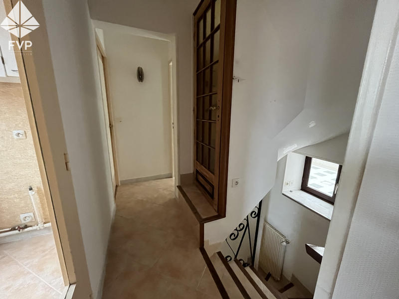 Maison - 107 m² - 6 pièces