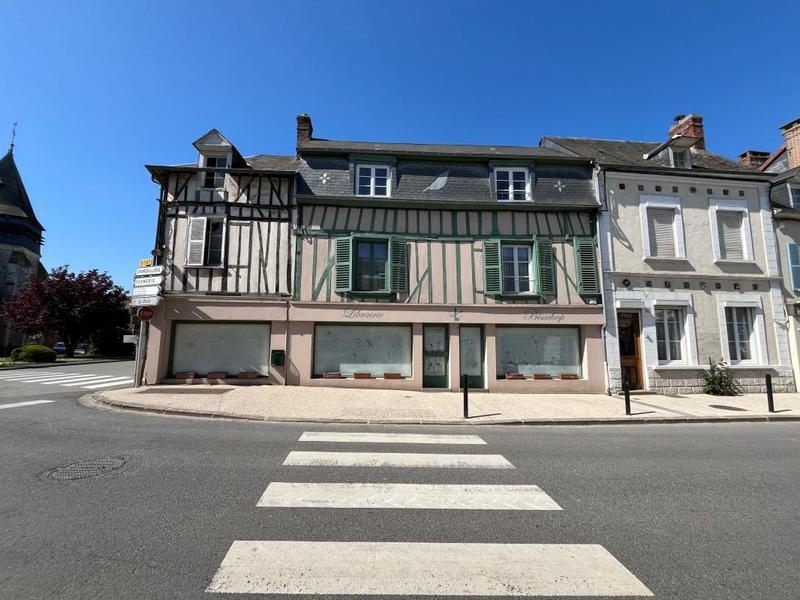 Maison de ville - 194 m² - 6 pièces
