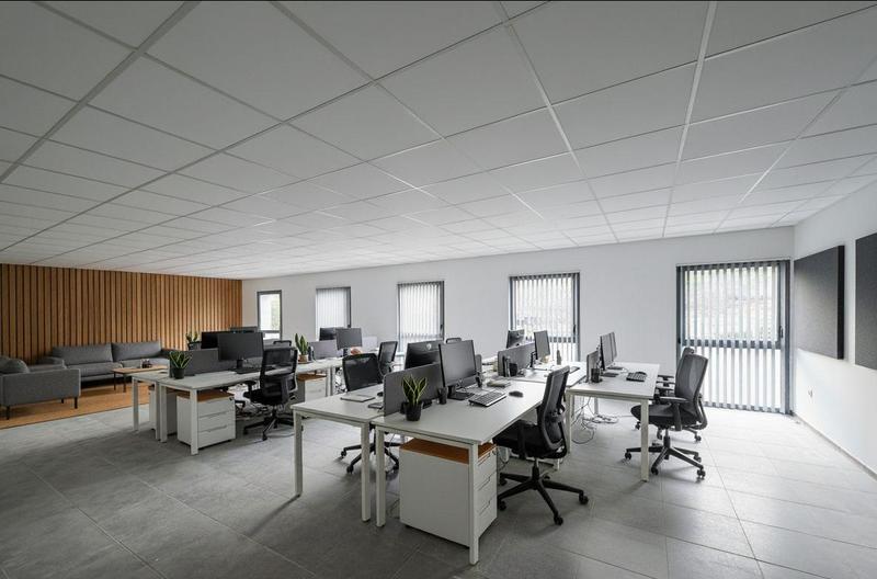 Bureau - 204 m²
