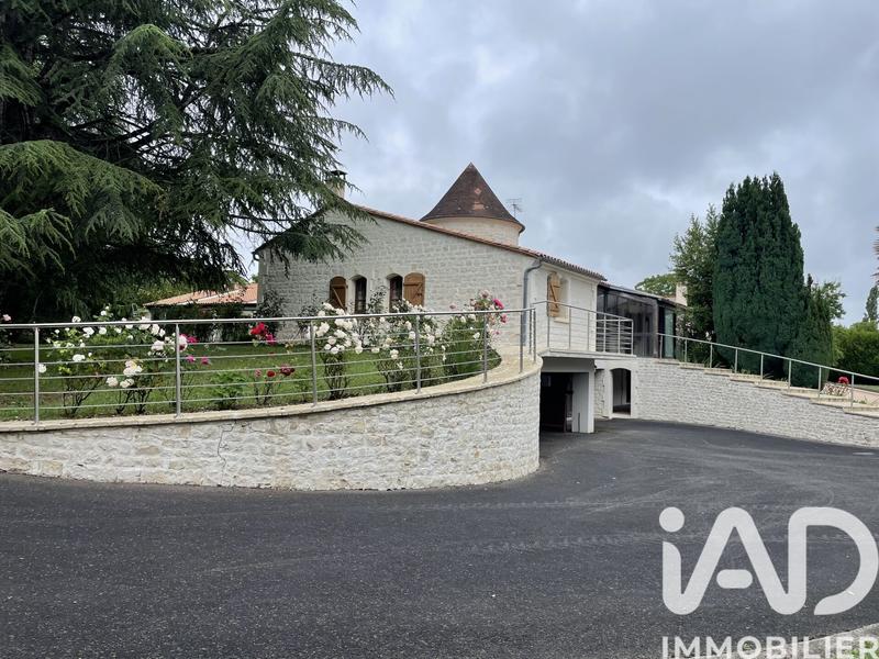 Maison - 150 m² - 6 pièces