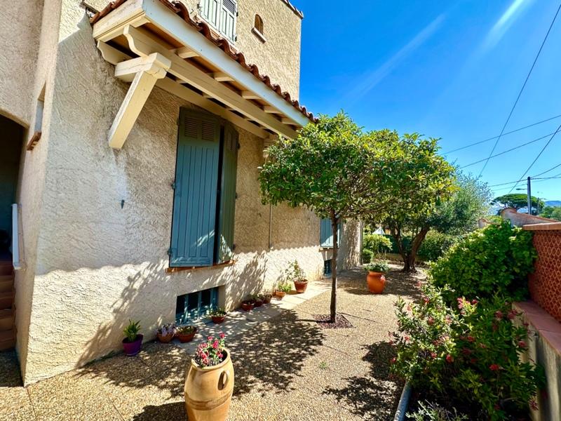 Maison - 158 m² - 5 pièces