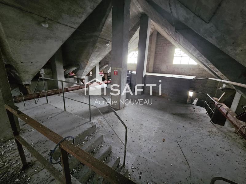 Local commercial - 2 000 m² - 3 pièces