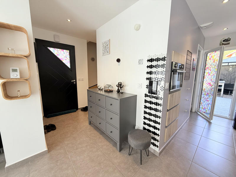 Maison - 96 m² - 4 pièces